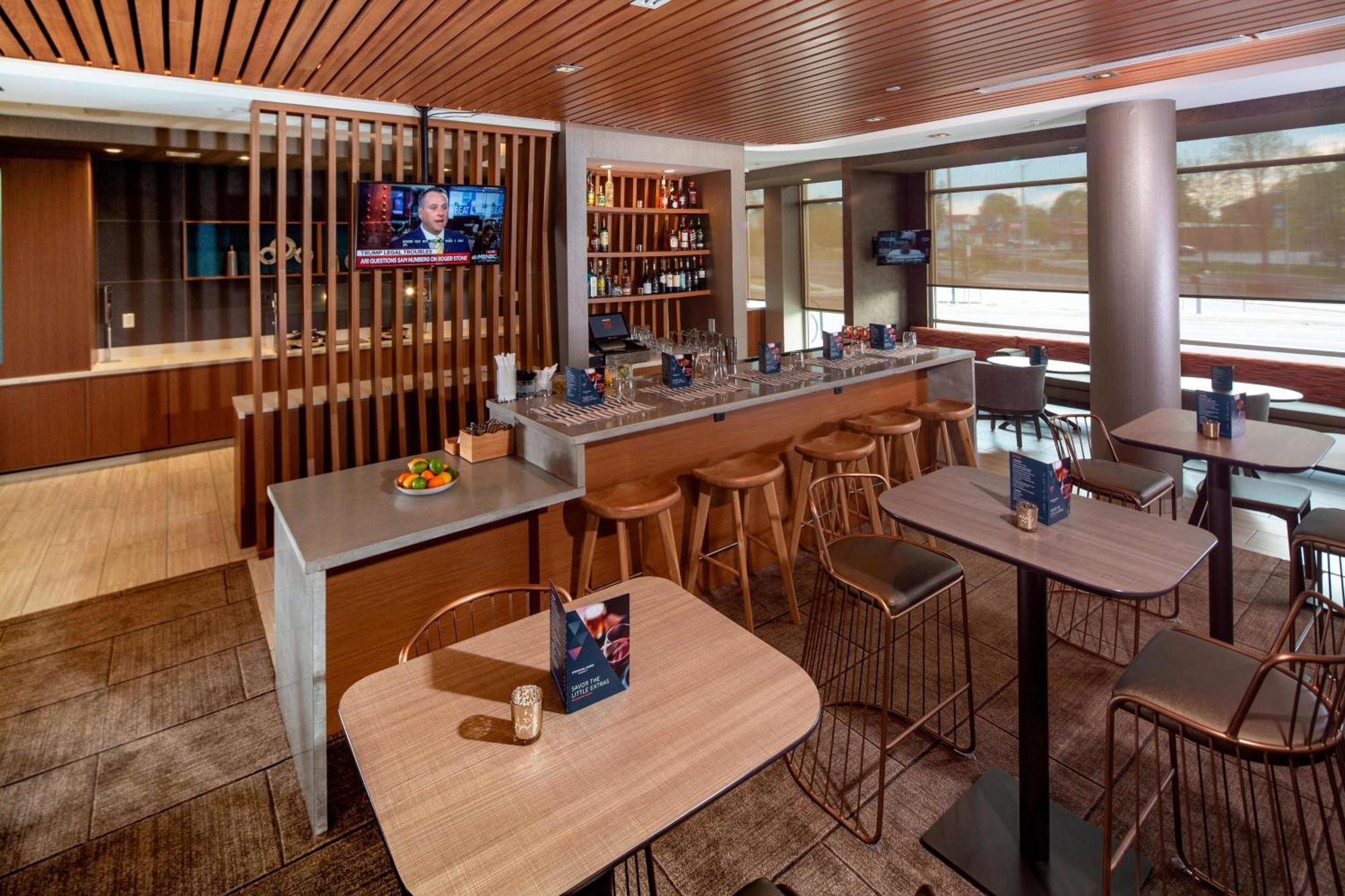Springhill Suites By Marriott Newark Downtown Екстериор снимка